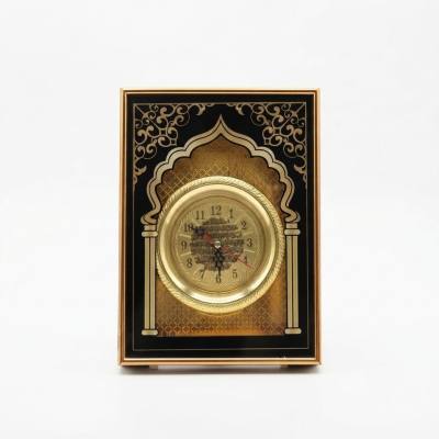 إطار للقرآن الكريم مع ساعة (21 × 16 سم)